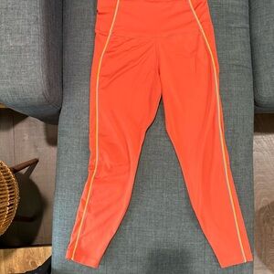 Nike Dri-FIT Women's High-Waisted 7/8 Leggings